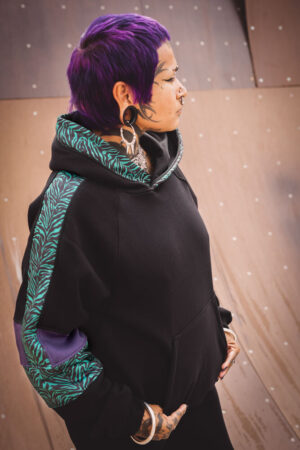 SUDADERA PETRA / 80's lila y verde