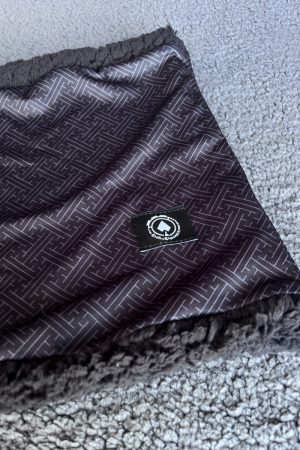 CUELLO / Sayagata gris