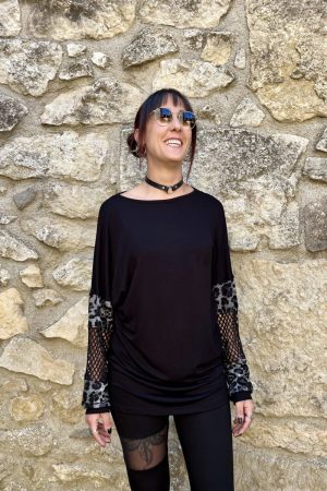 CAMISETA LARGA NUT / negro + leo gris
