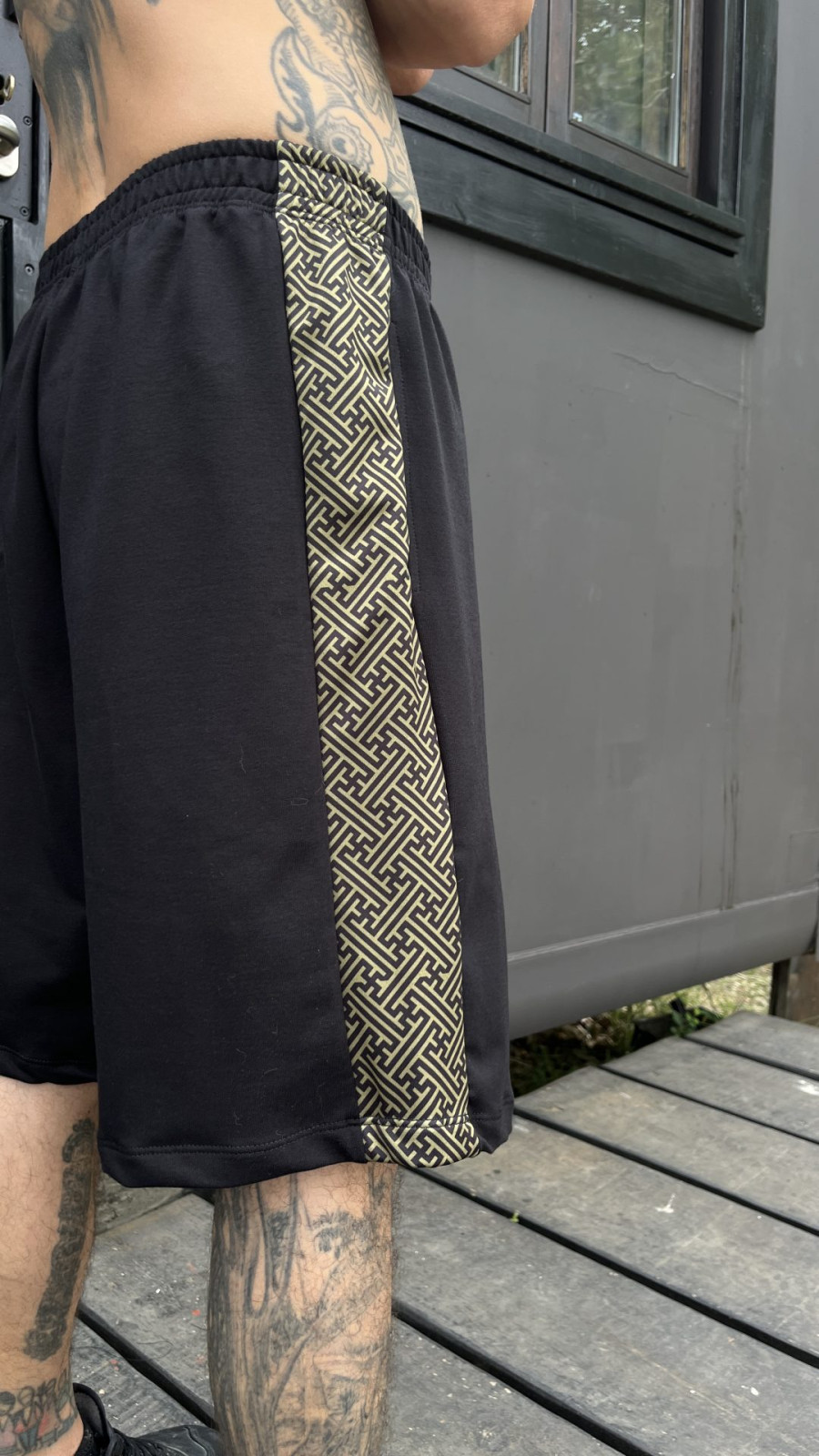 LINE BASKET PANTS / Sayagata Olive - Imagen 5