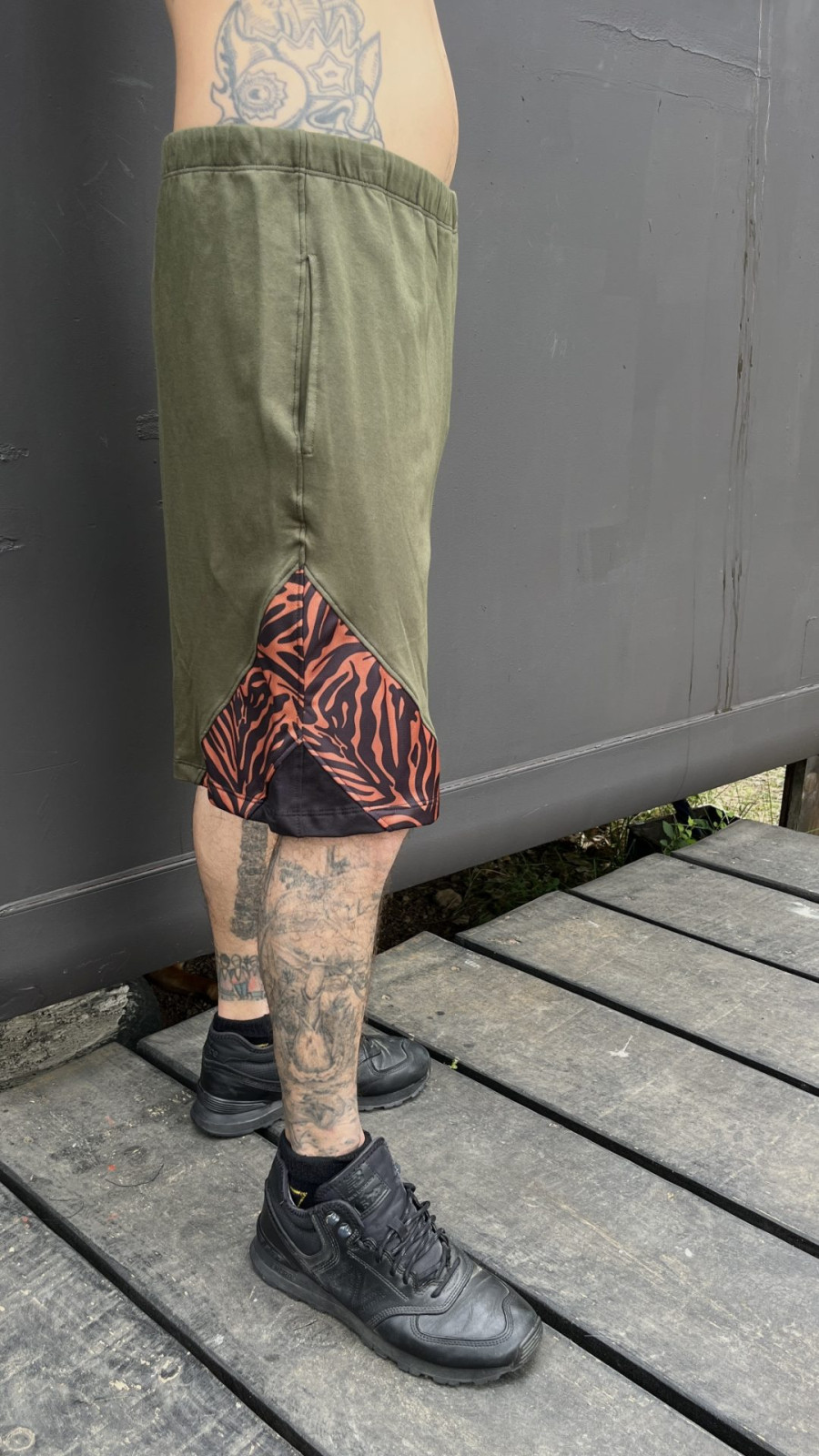 TRIANGLE BASKET PANTS / green + zebra orange - Imagen 3