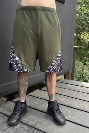 TRIANGLE  BASKET PANTS / green + abstract
