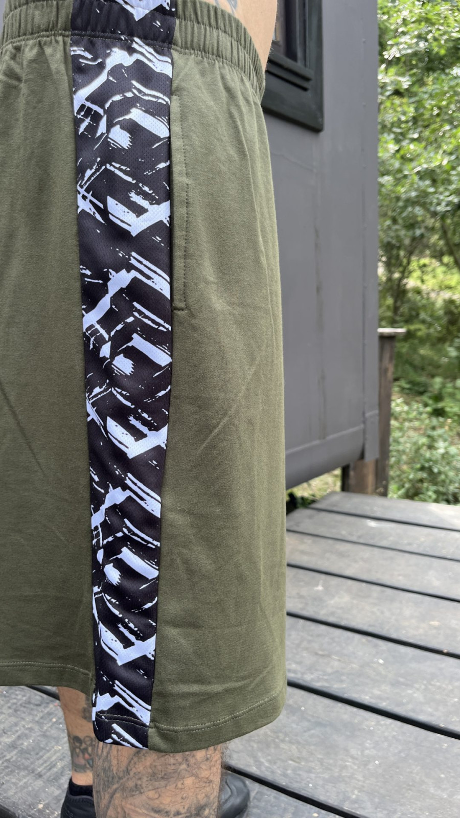 LINE BASKET PANTS / green + abstract - Imagen 4