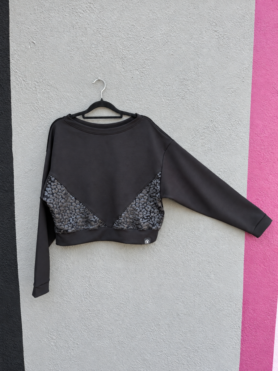 JERSEY TRIANGLE / Leopardo Negro