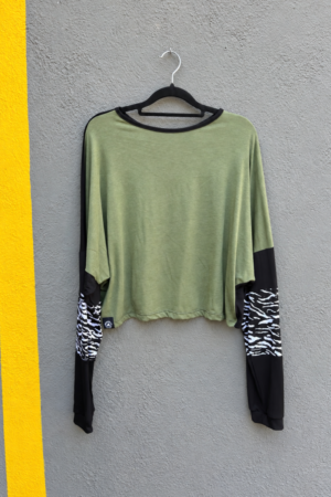 CAMISETA NUT / Verde y Zebra