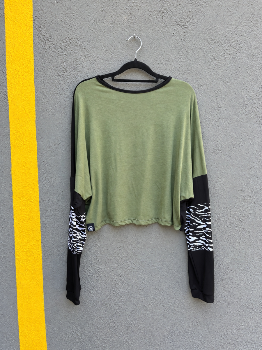 CAMISETA NUT / Verde y Zebra